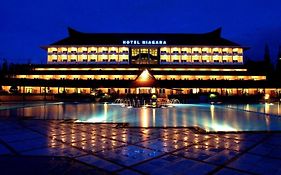 Hotel Niagara Parapat